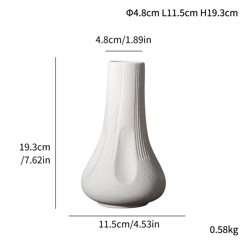 FI5F8UA813_8.jpg