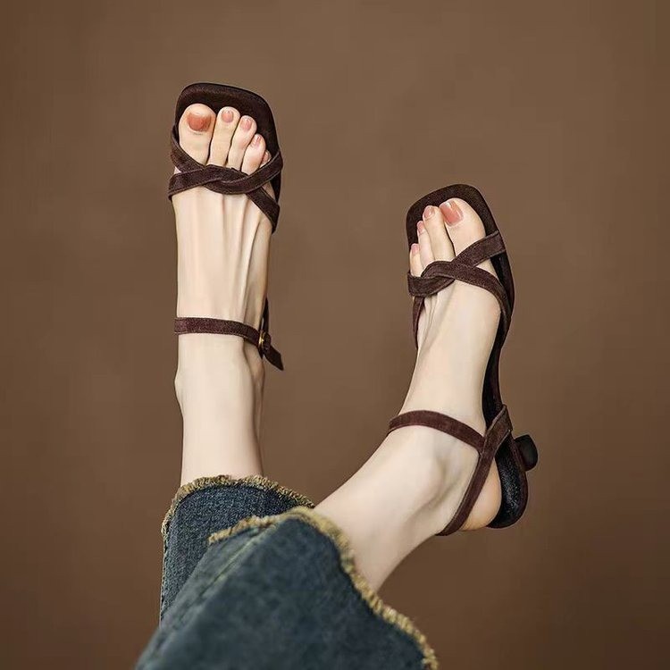 French beautiful small heel sandals for women in summer wear matte soft leather thick heel soft sole simple and not tired high heels fashionable
